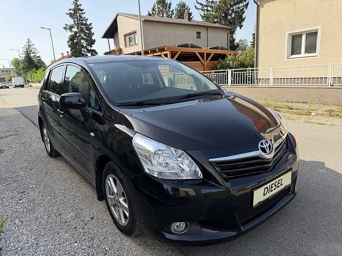 Toyota Verso