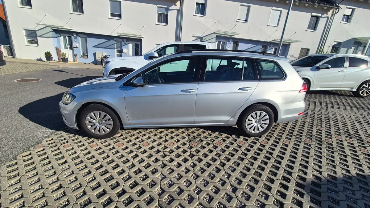 VW Golf