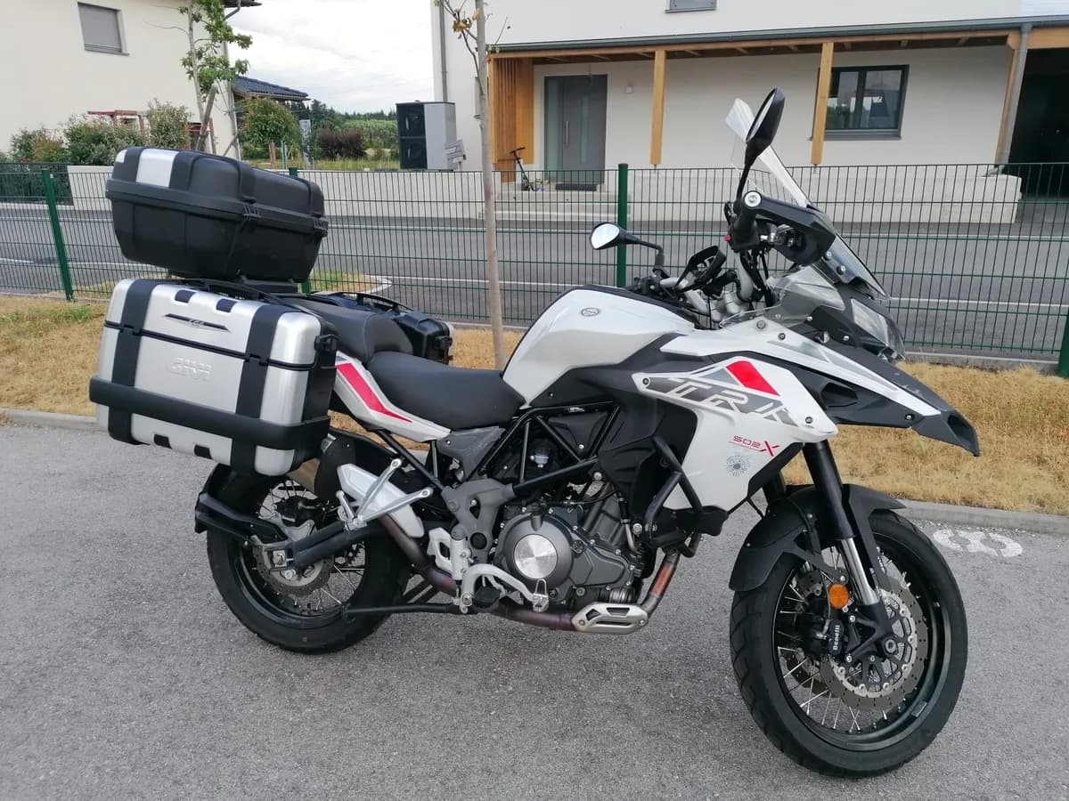 Benelli TRK 2020 – € 4.500, 10 504 km – Bild 1 von 7