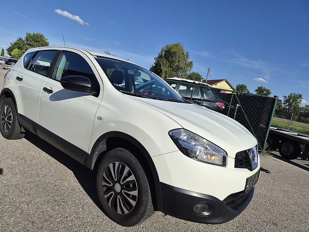 Nissan Qashqai 2010 – € 2.999, 170 000 km – Bild 1 von 7