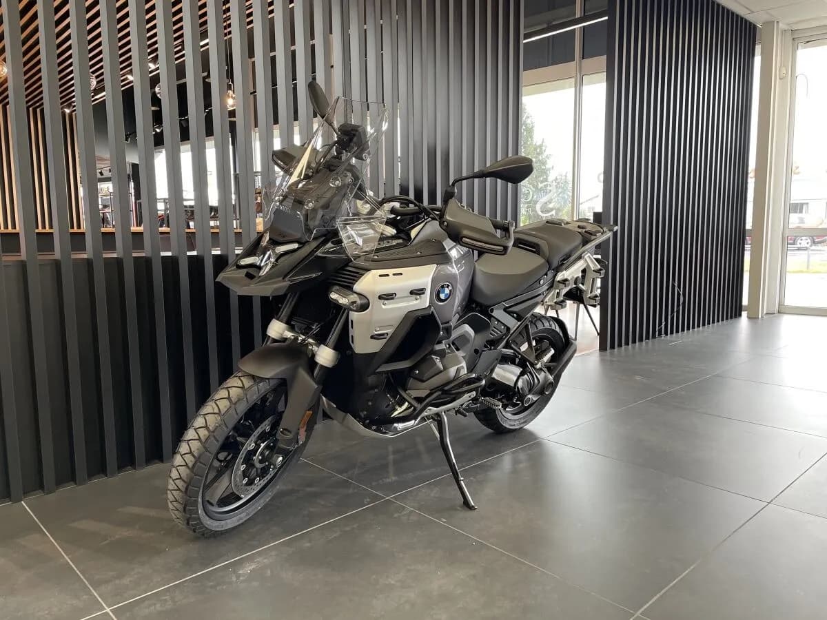 BMW R 1300 GS – € 27.222, 0 km – Bild 1 von 4