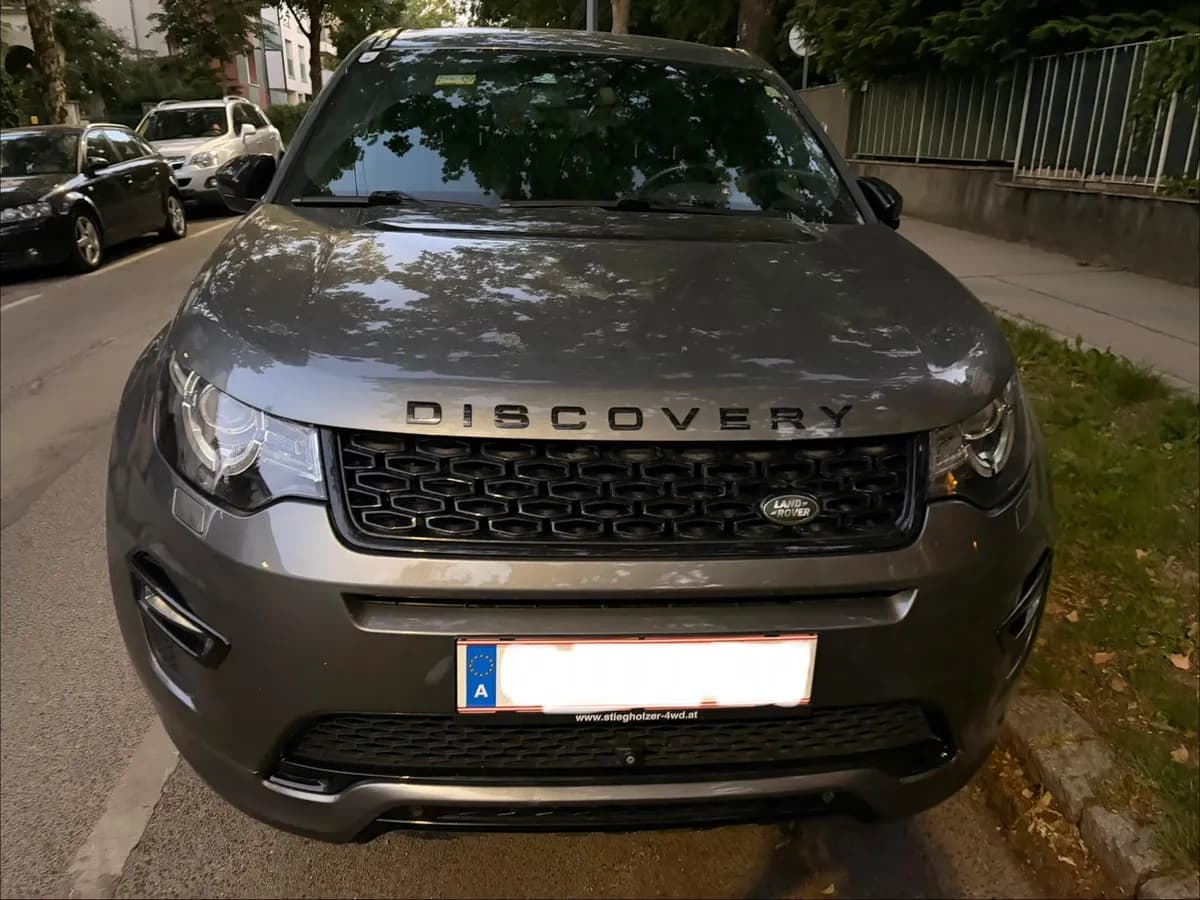 Land Rover Discovery Sport 2017 – € 17.990, 115 000 km – Bild 1 von 6