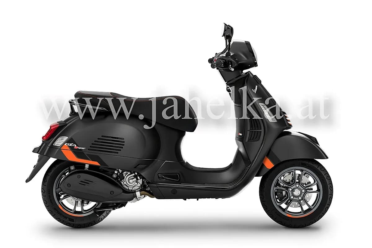 Vespa GTS – € 7.999, 0 km – Bild 1 von 9