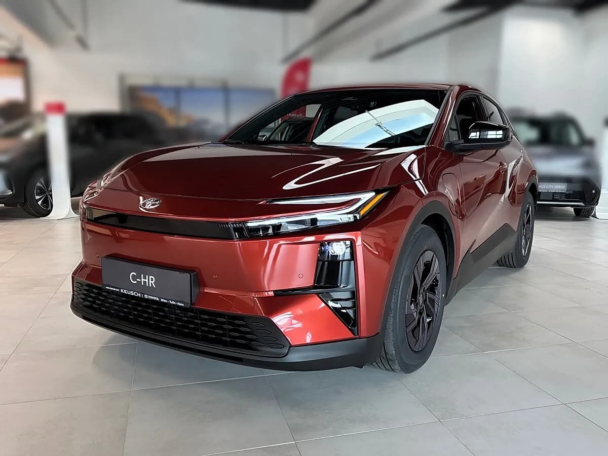 Toyota C-HR+