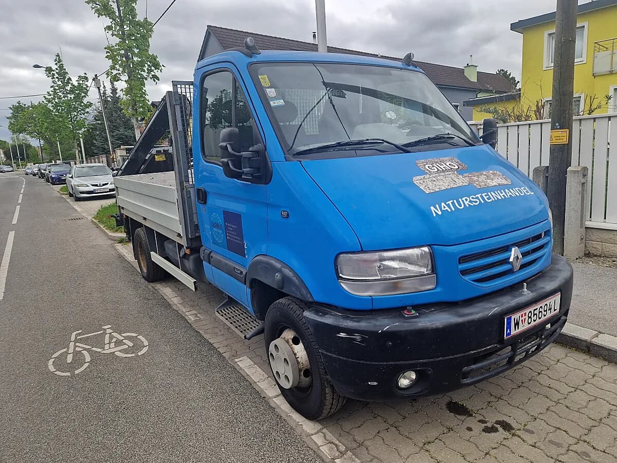 Renault Mascott 2002 – € 8.500, 350 860 km – Bild 1 von 7