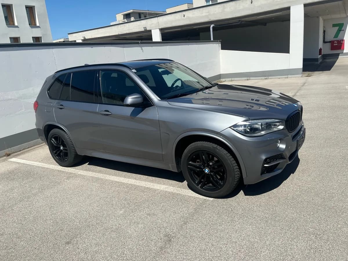 BMW X5 2015 – € 27.500, 206 000 km – Bild 1 von 19