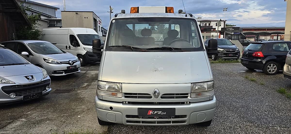 Renault Master 1998 – € 8.790, 300 000 km – Bild 1 von 17