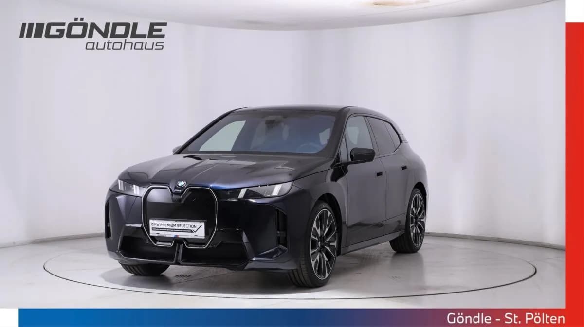 BMW iX