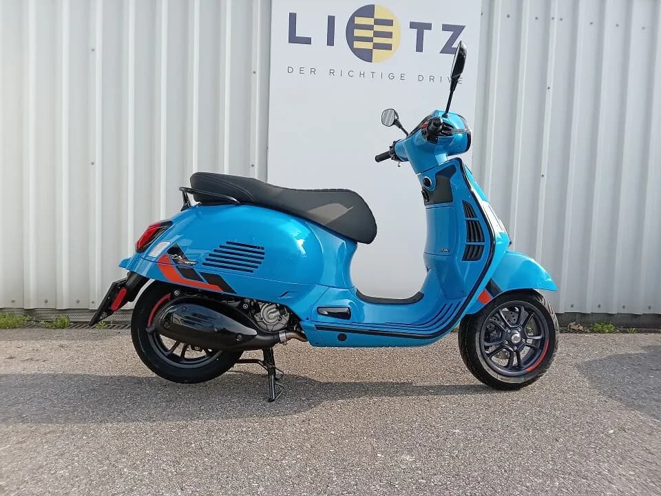 Vespa GTS – € 7.549, 0 km – Bild 1 von 10