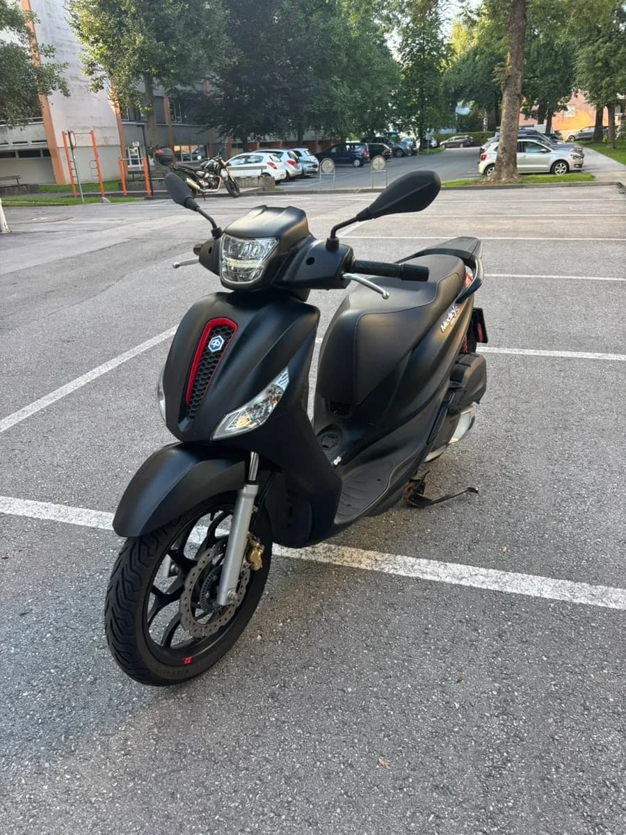 Piaggio Medley