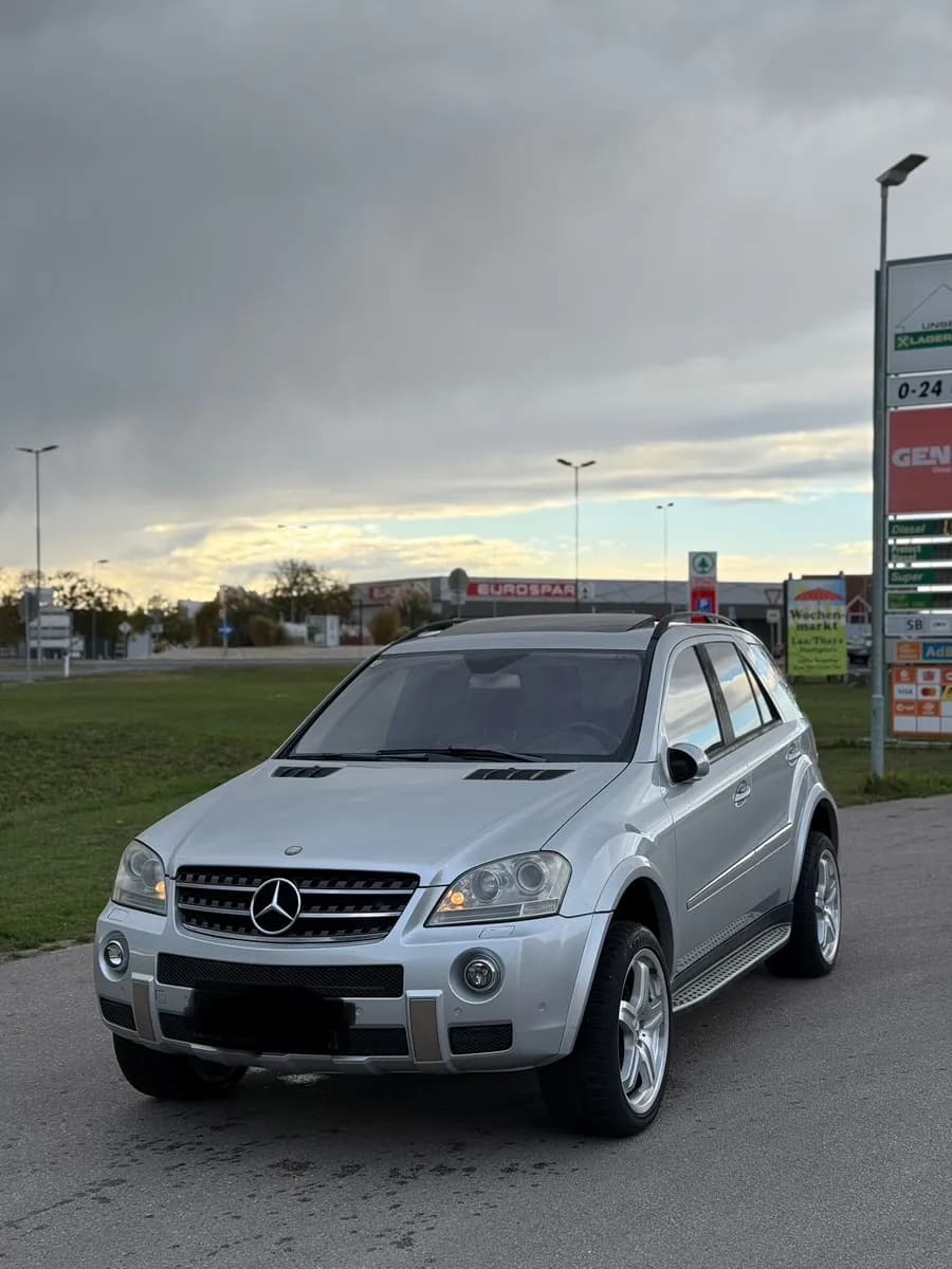 Mercedes-Benz M-Klasse