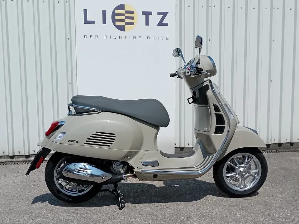Vespa GTS – € 7.399, 0 km – Bild 1 von 9