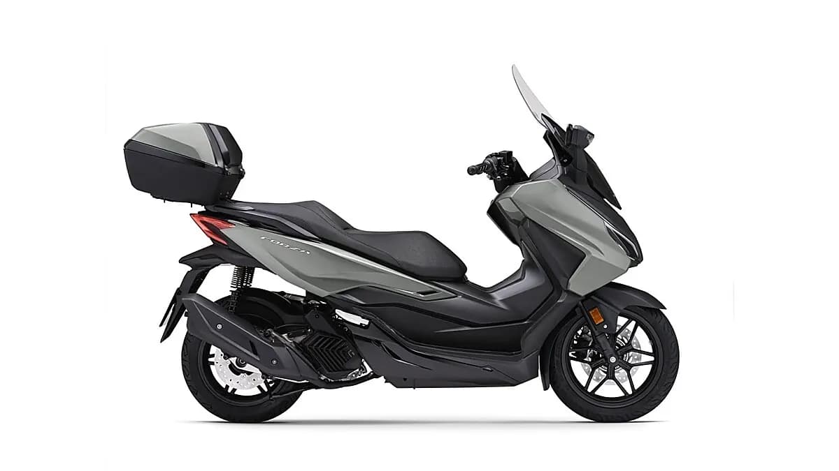 Honda Forza – € 6.290, 0 km – Bild 1 von 4