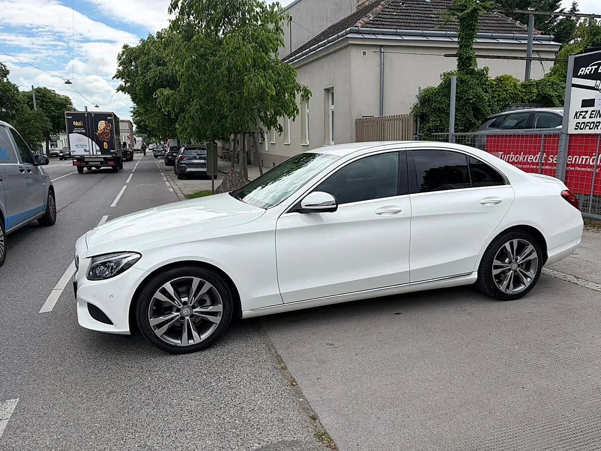 Mercedes-Benz C-Klasse 2016 – € 16.700, 167 000 km – Bild 1 von 20