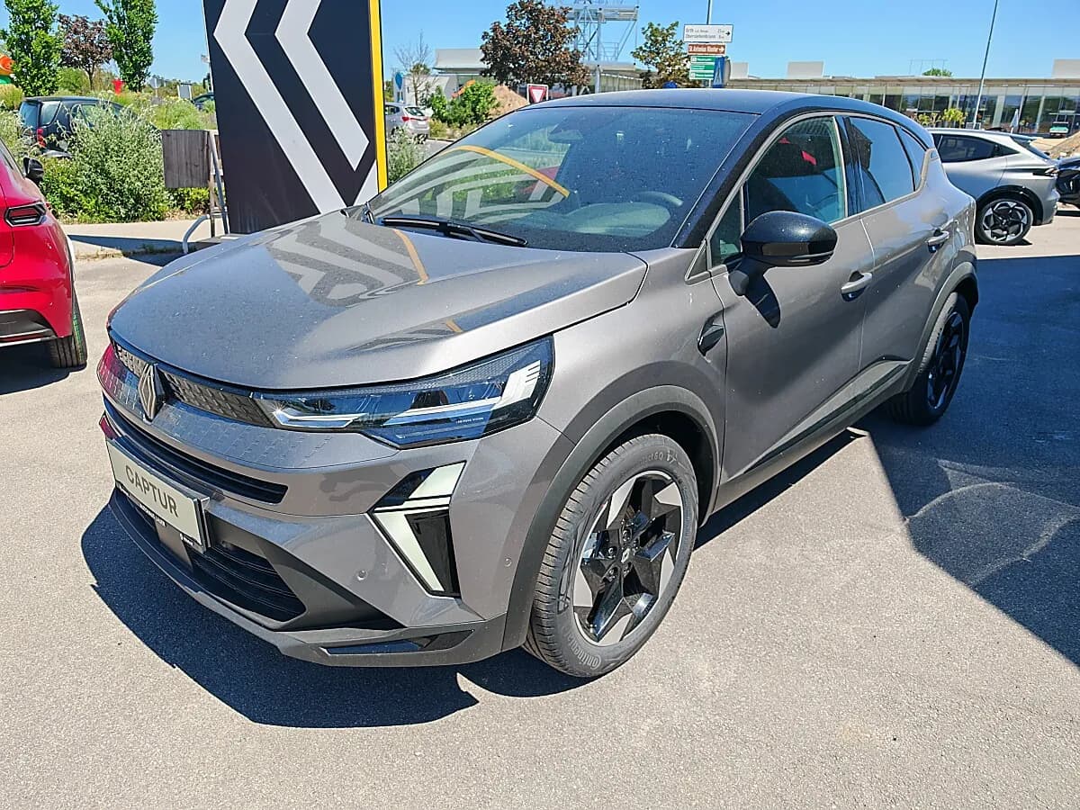 Renault Captur 2025 – € 24.990, 200 km – Bild 1 von 20
