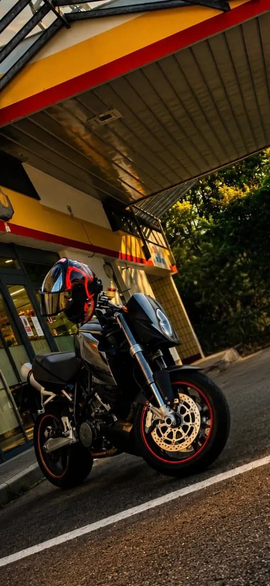 KTM 990