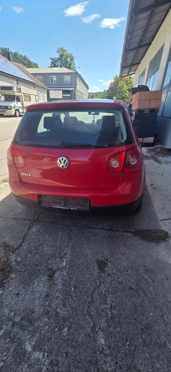 VW Golf