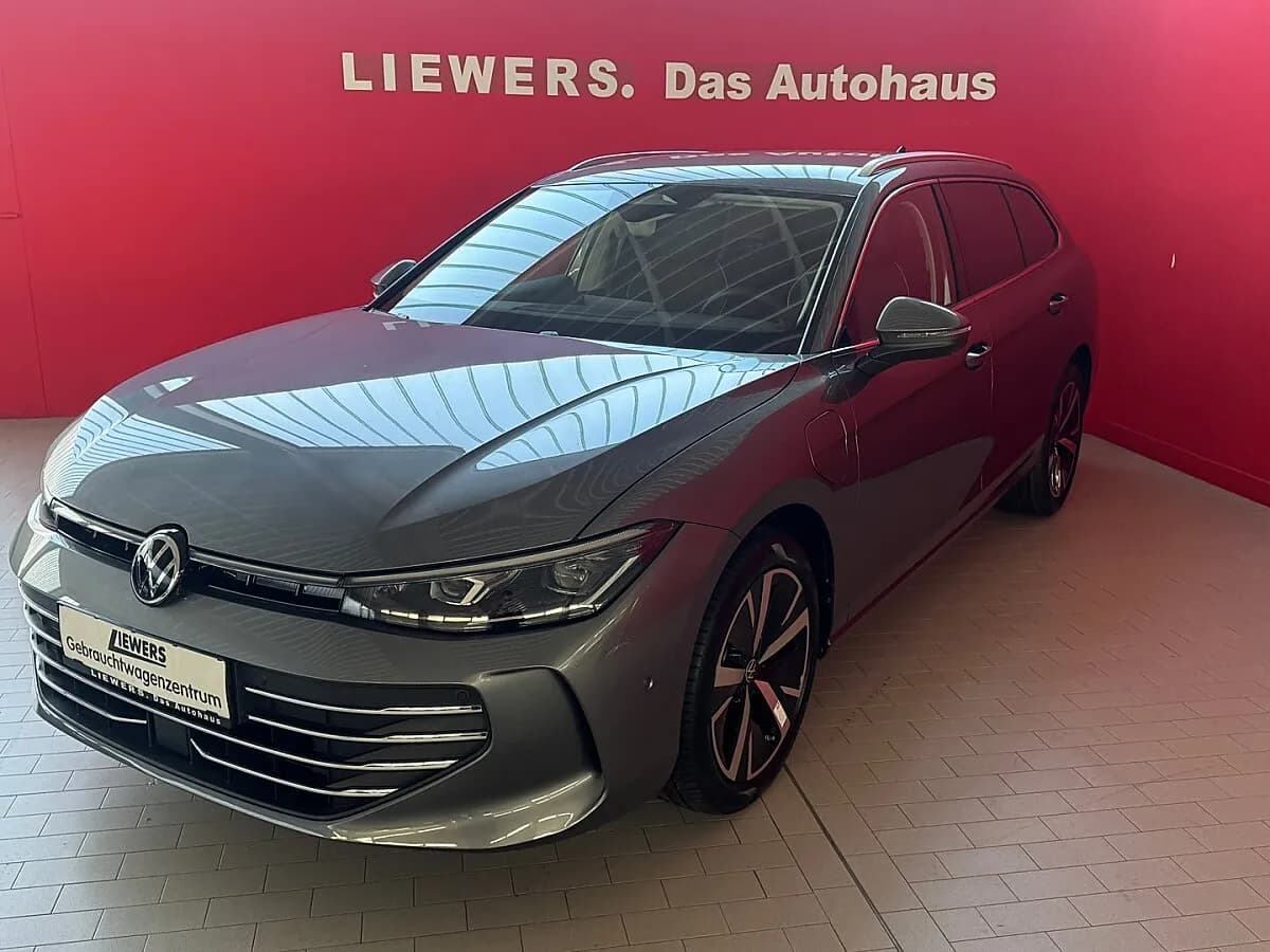 VW Passat 2026 – € 47.890, 250 km – Bild 1 von 22