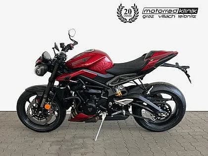 Triumph Street Triple – € 15.295, 0 km – Bild 1 von 15