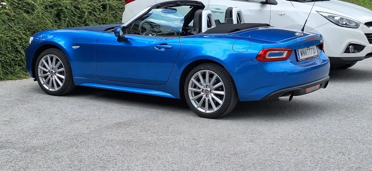 Fiat 124 Spider