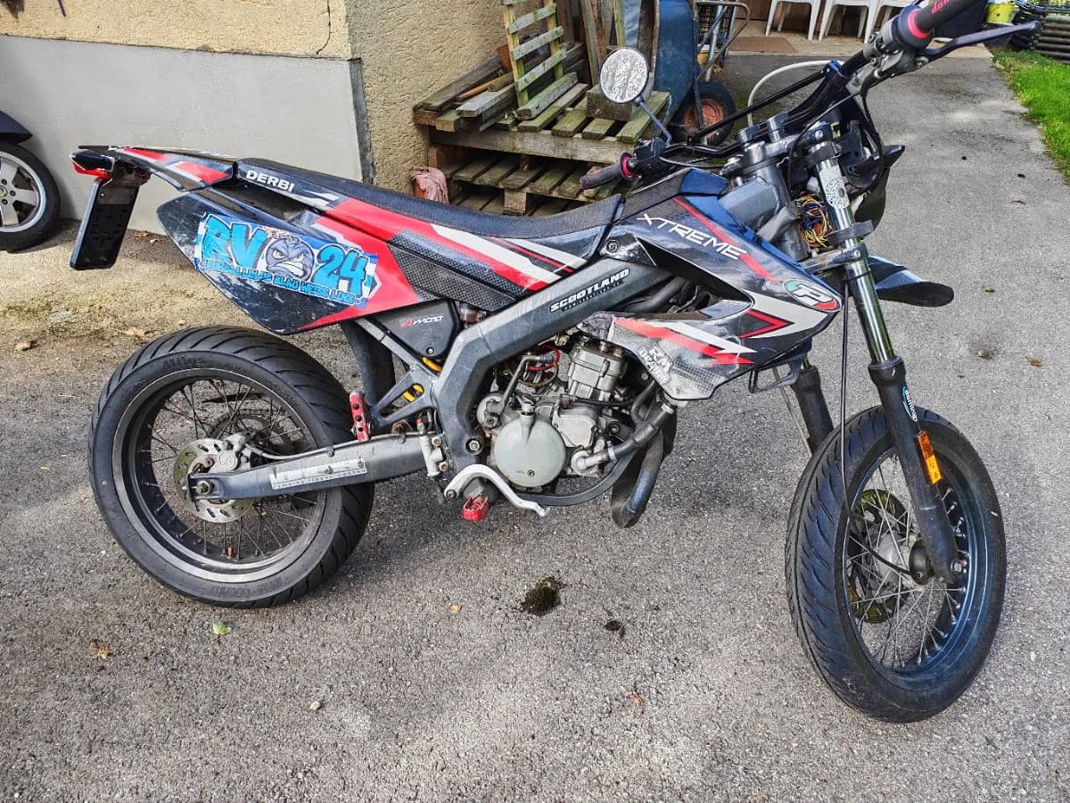 Derbi X-Treme 2008 – € 1.500, 32 500 km – Bild 1 von 3
