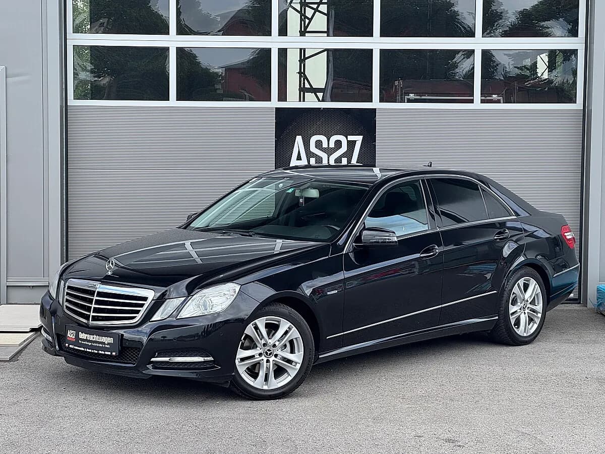 Mercedes-Benz E-Klasse 2012 – € 10.500, 272 700 km – Bild 1 von 30