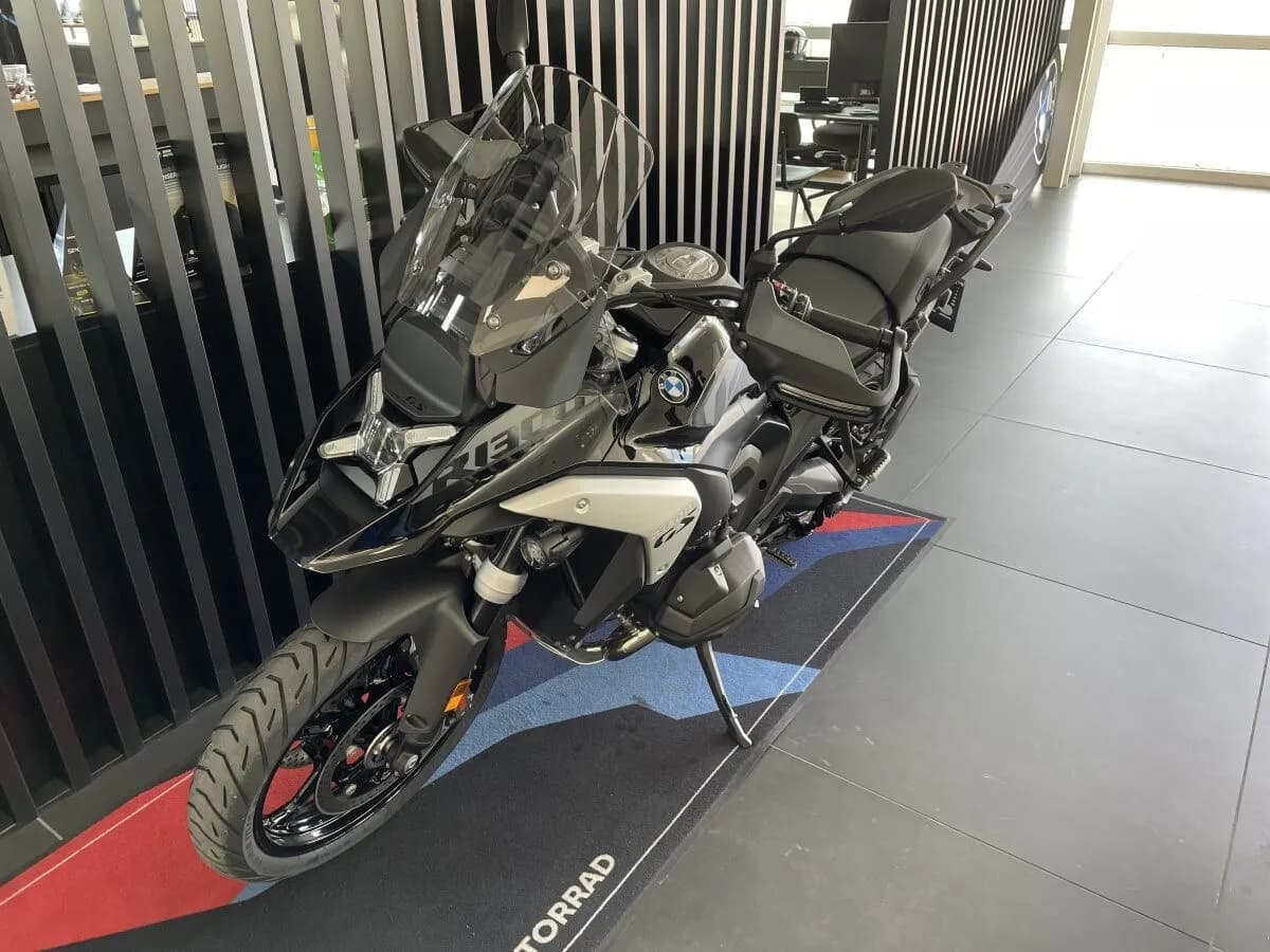 BMW R 1300 GS – € 29.790, 0 km – Bild 1 von 4