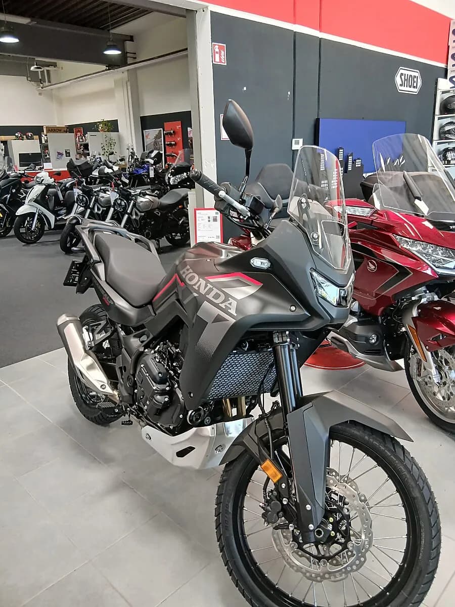 Honda XL – € 12.690, 0 km – Bild 1 von 4