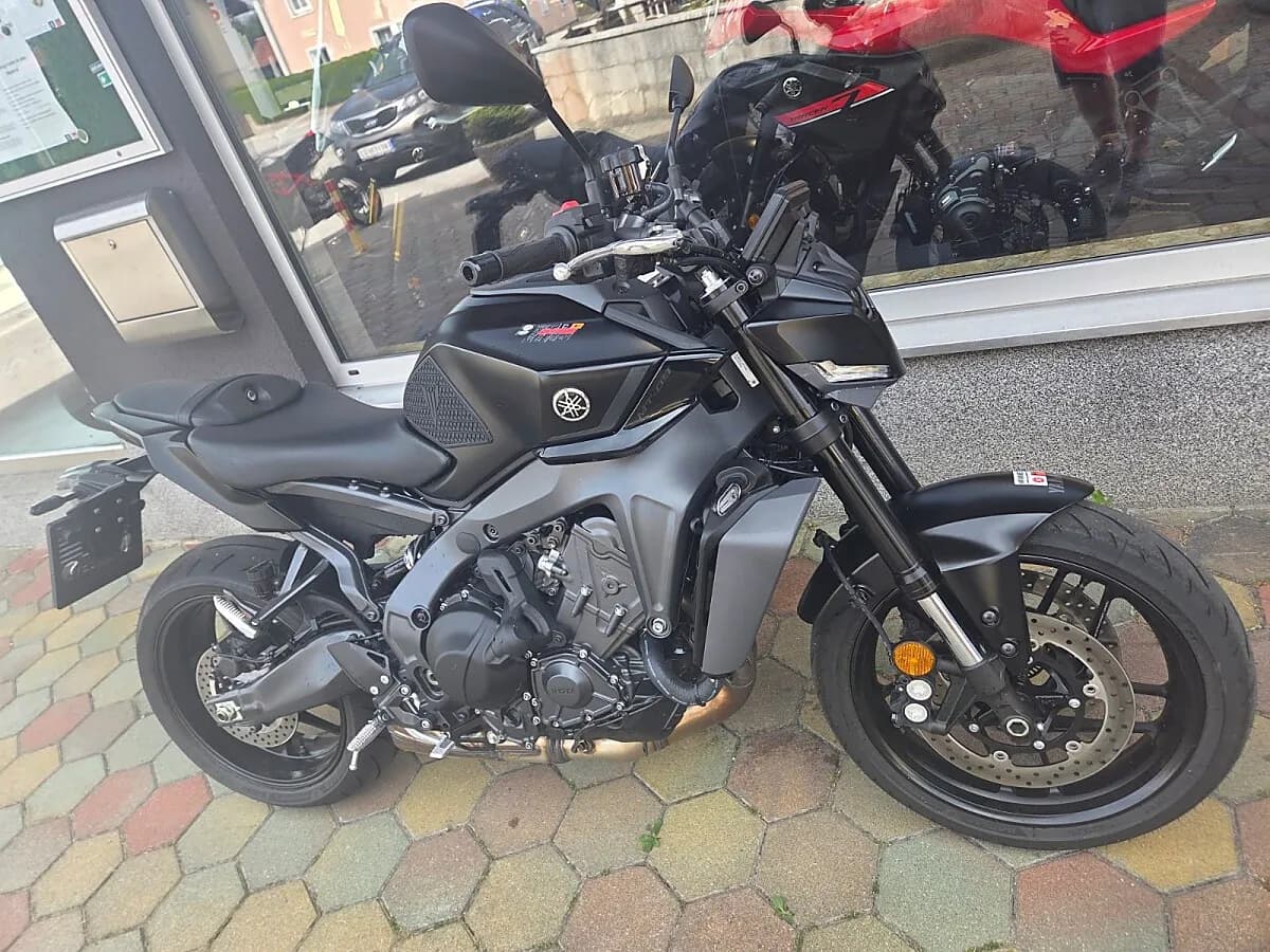 Yamaha MT