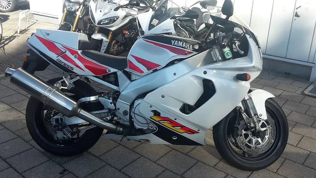 Yamaha YZF