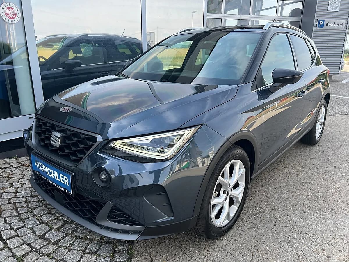 Seat Arona