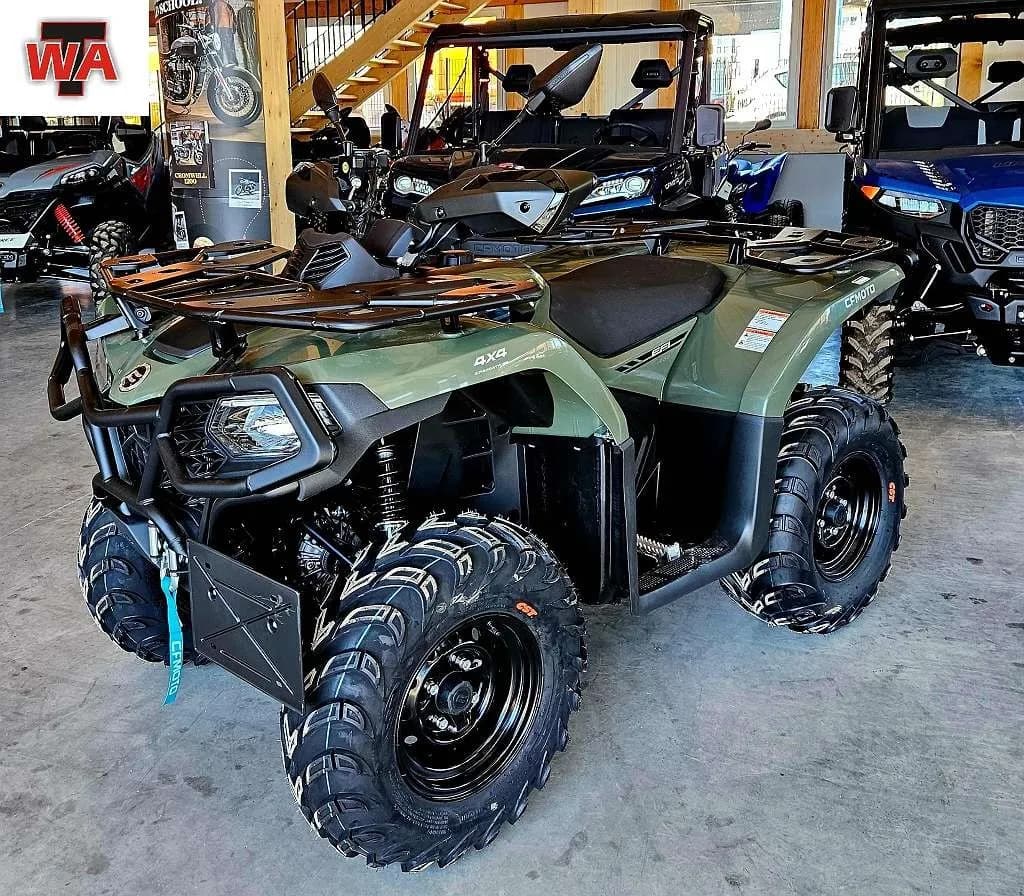CFMOTO CForce 2025 – € 4.999, 3 560 km – Bild 1 von 13
