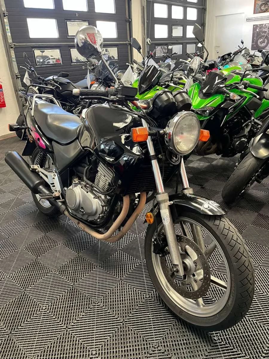 Honda CB