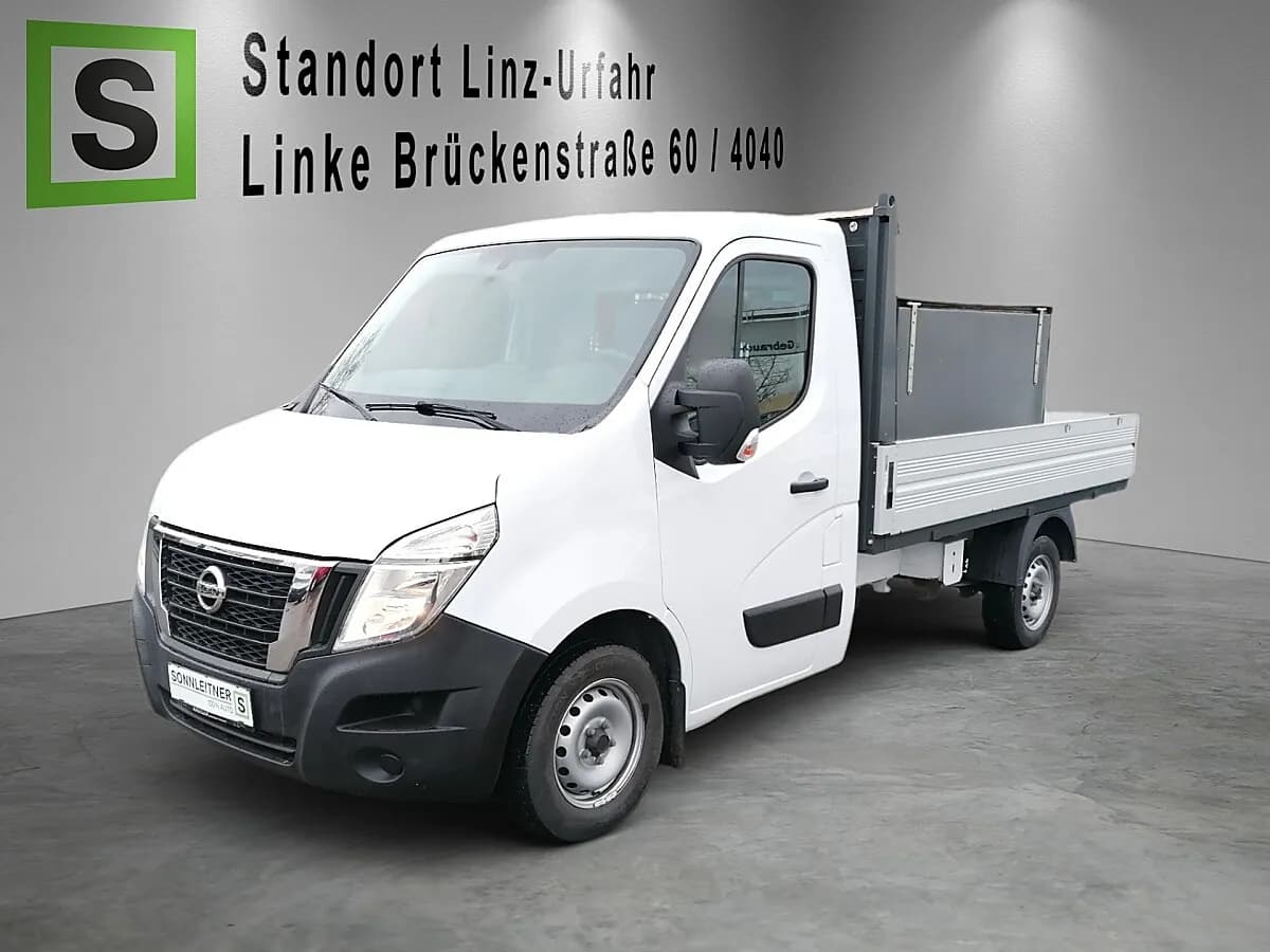 Nissan NV400