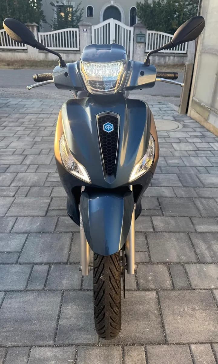 Piaggio Medley