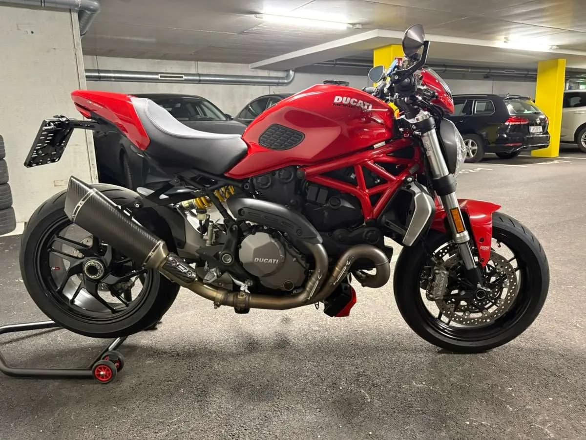 Ducati Monster