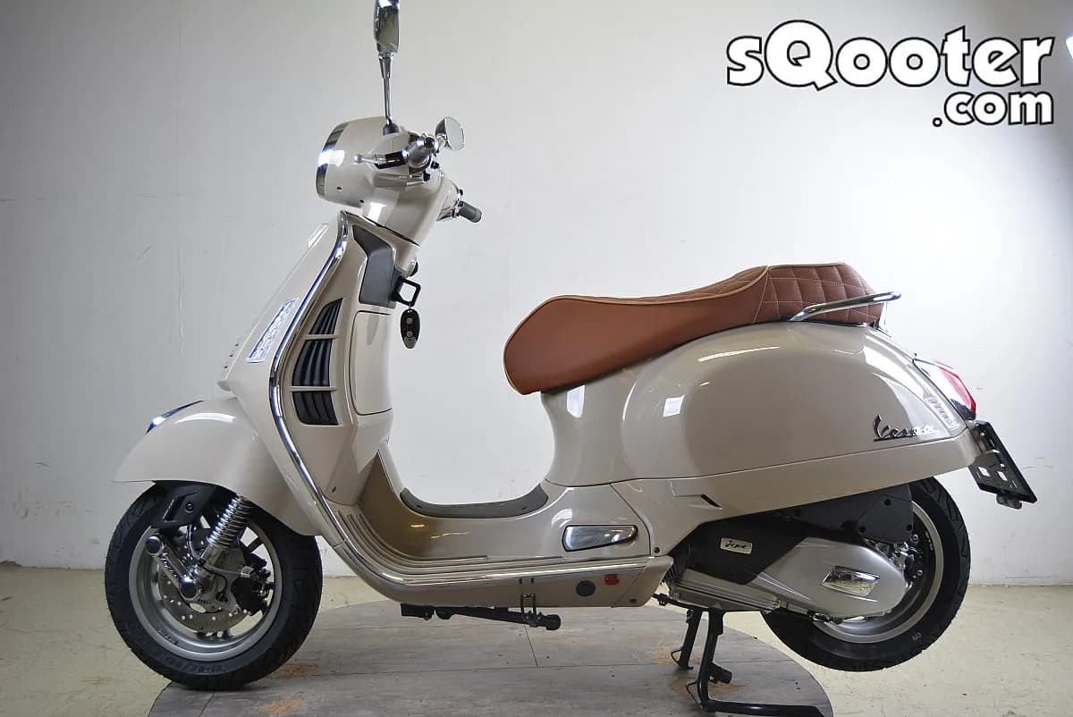Vespa GTS – € 6.799, 0 km – Bild 1 von 7