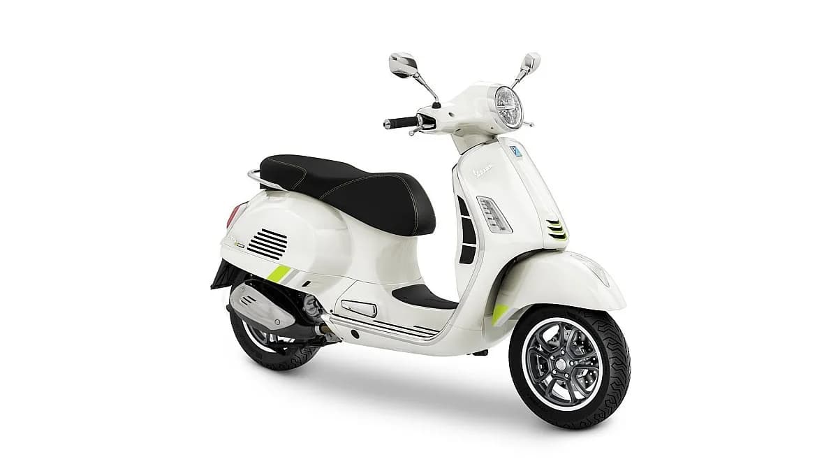 Vespa GTS – € 7.590, 0 km – Bild 1 von 6