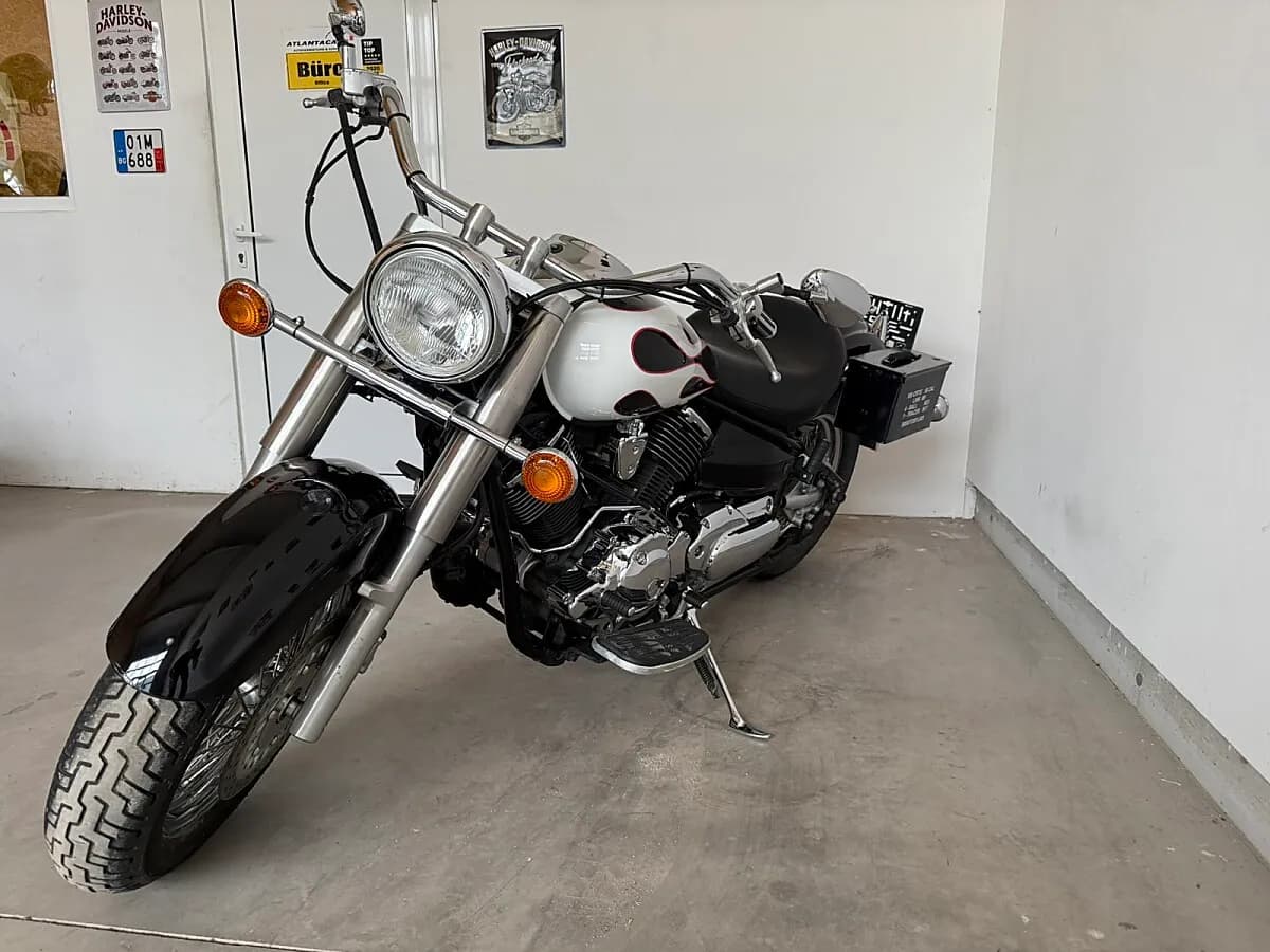 Yamaha XVS
