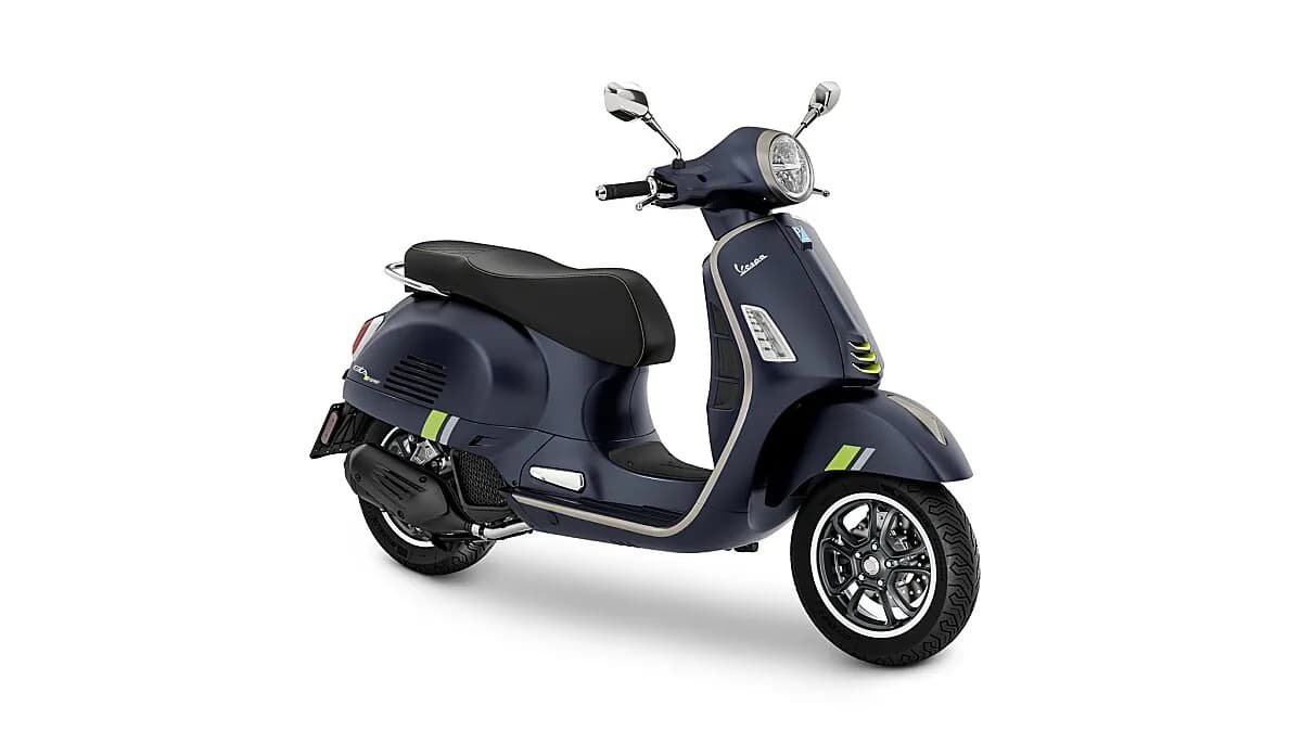 Vespa GTS – € 6.550, 0 km – Bild 1 von 4