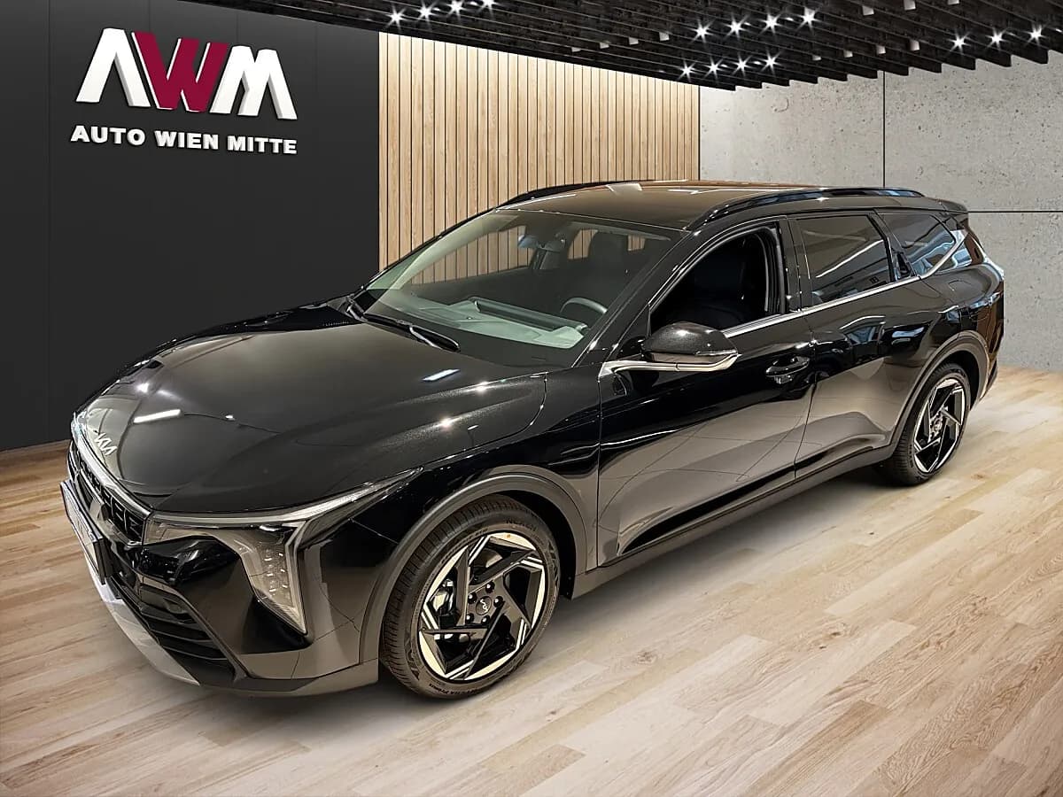 KIA K4 – € 28.490, 10 km – Bild 1 von 17
