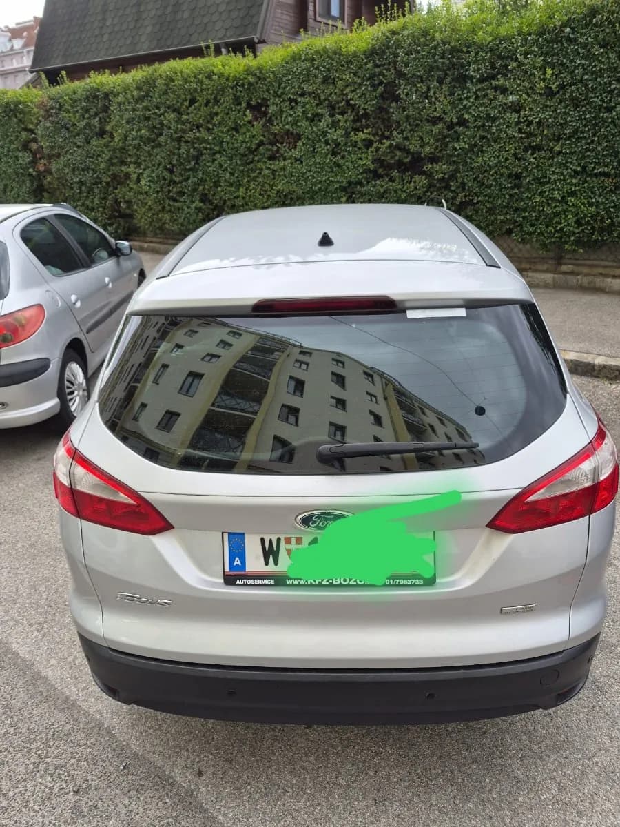 Ford Focus 2013 – € 3.500, 184 000 km – Bild 1 von 18