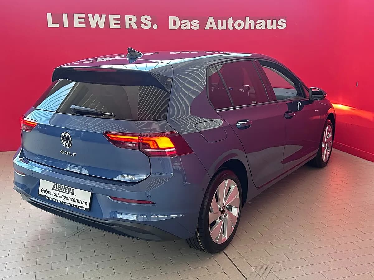 VW Golf 2026 – € 31.890, 250 km – Bild 1 von 10