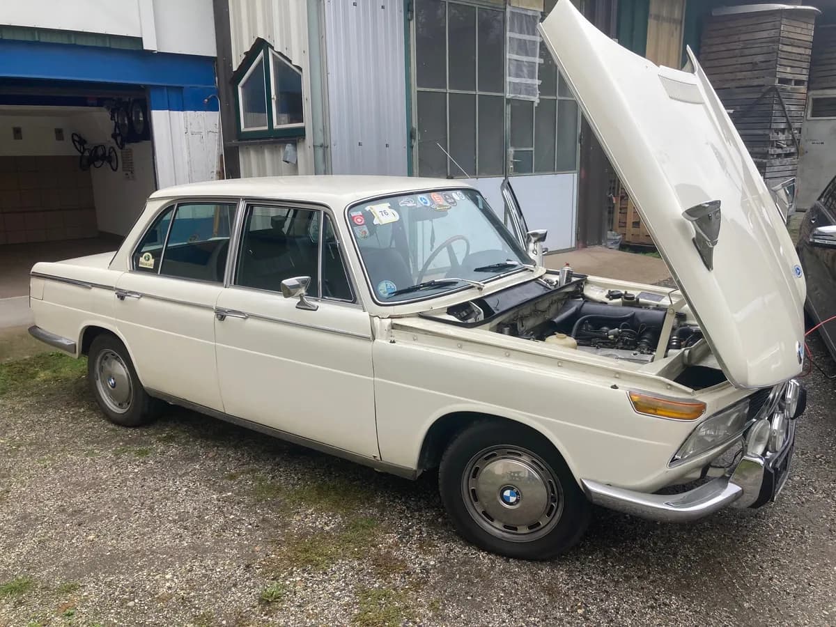 BMW 2002