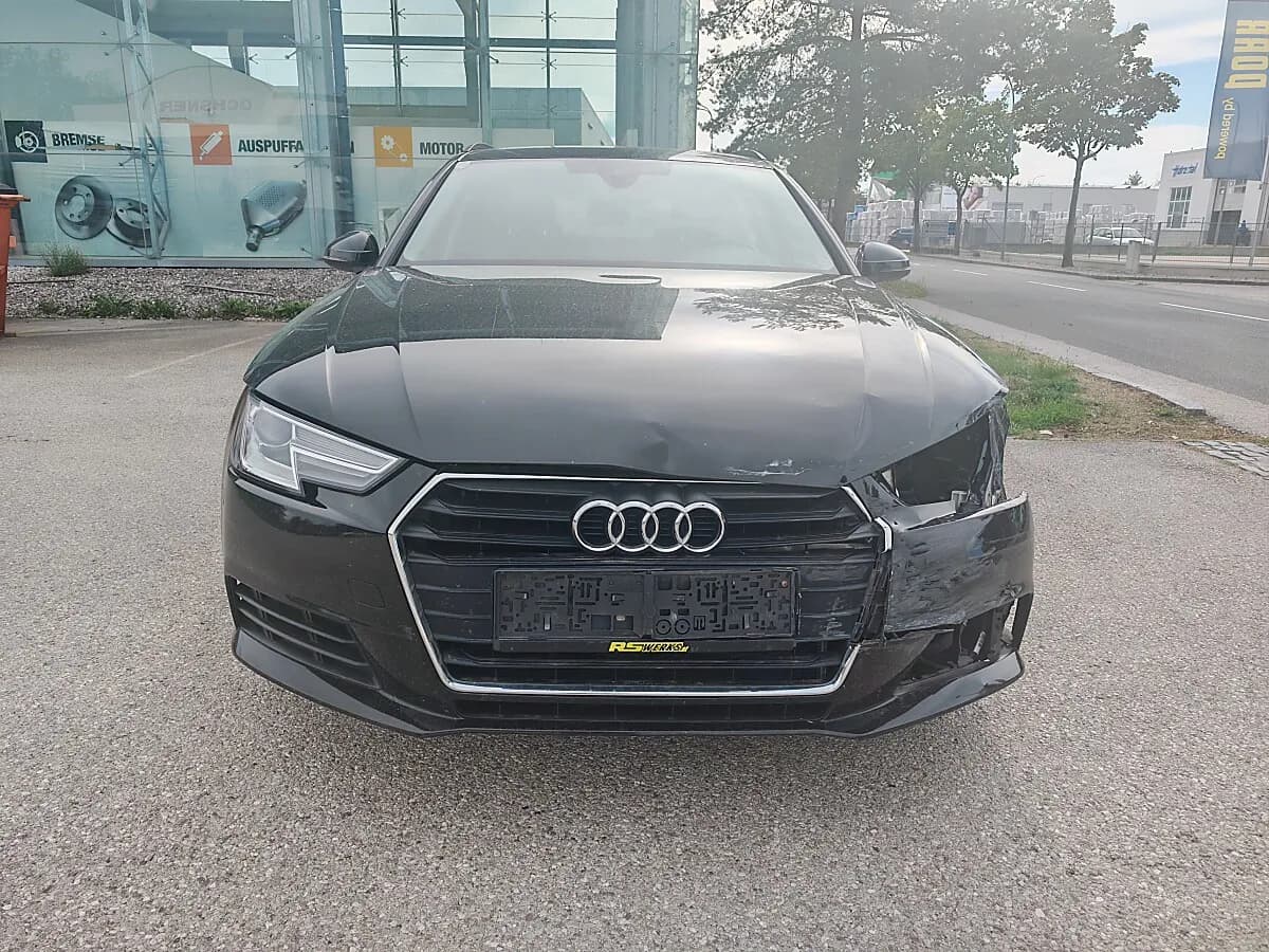 Audi A4 2017 – € 6.999, 210 000 km – Bild 1 von 18