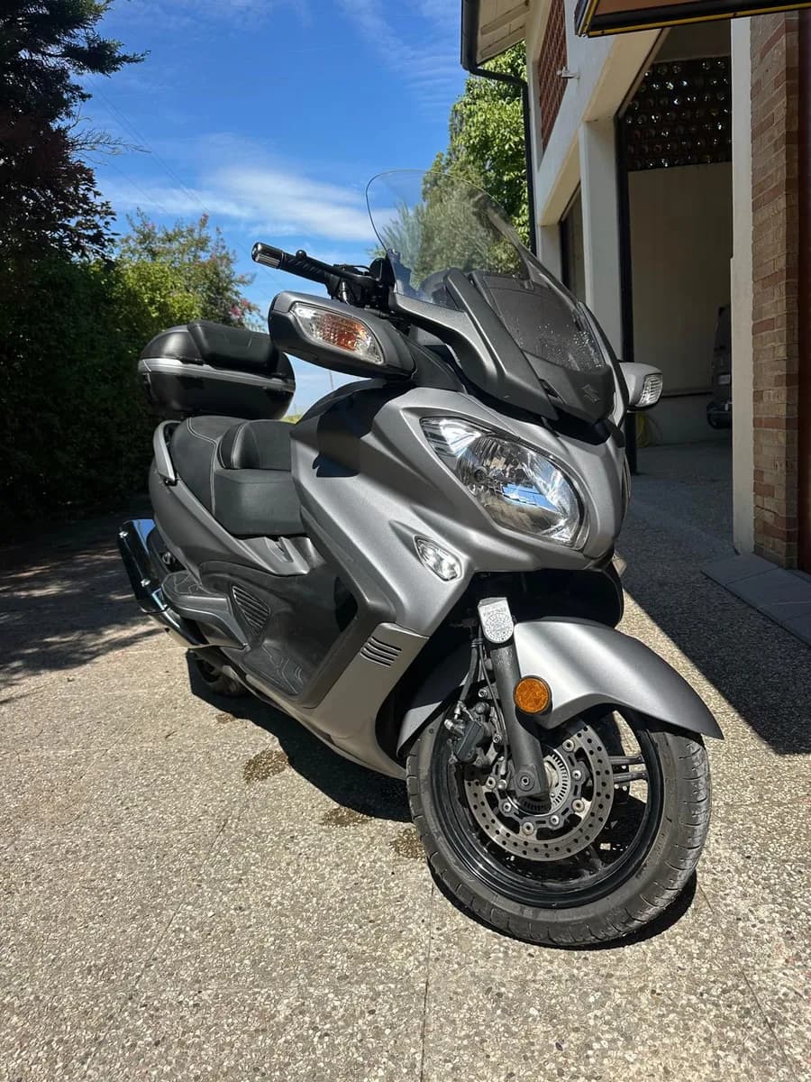 Suzuki Burgman
