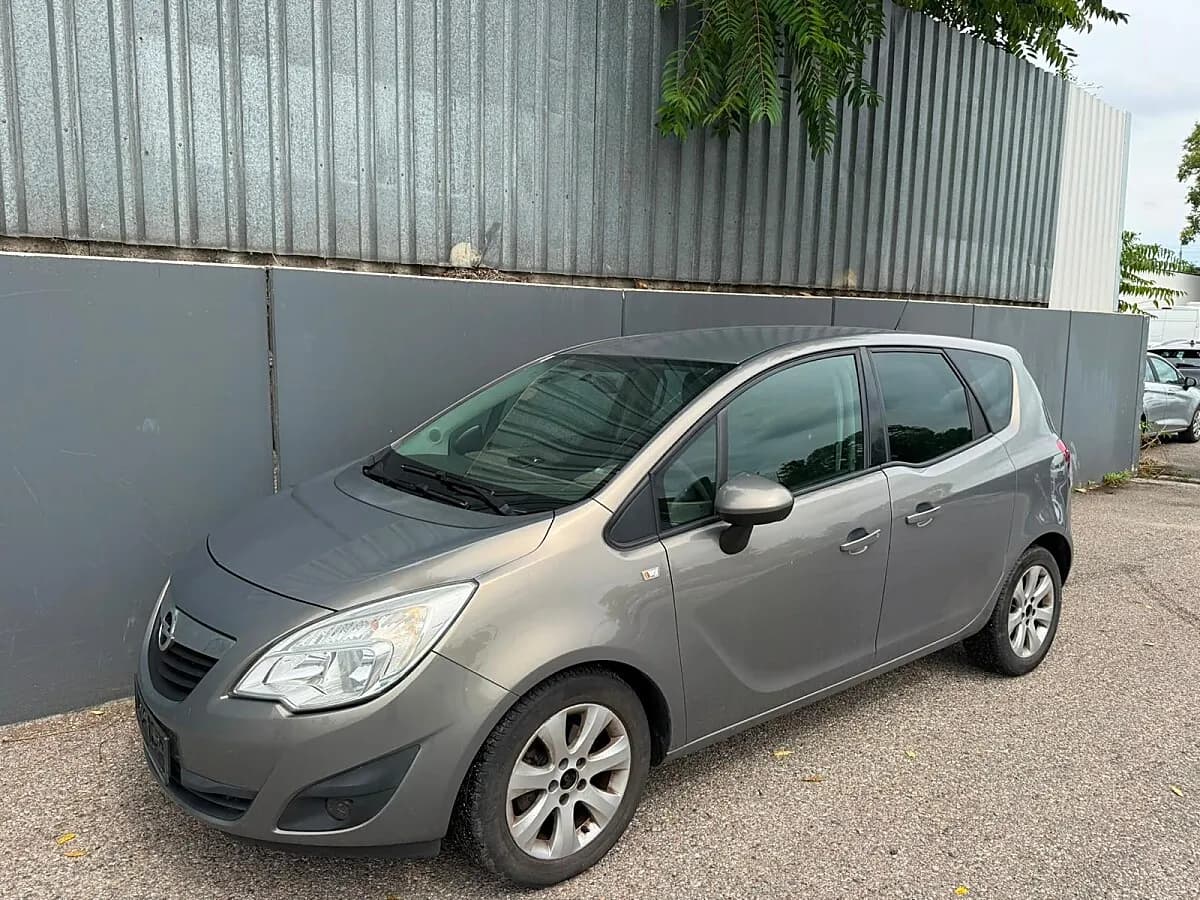 Opel Meriva 2011 – € 1.990, 260 524 km – Bild 1 von 11