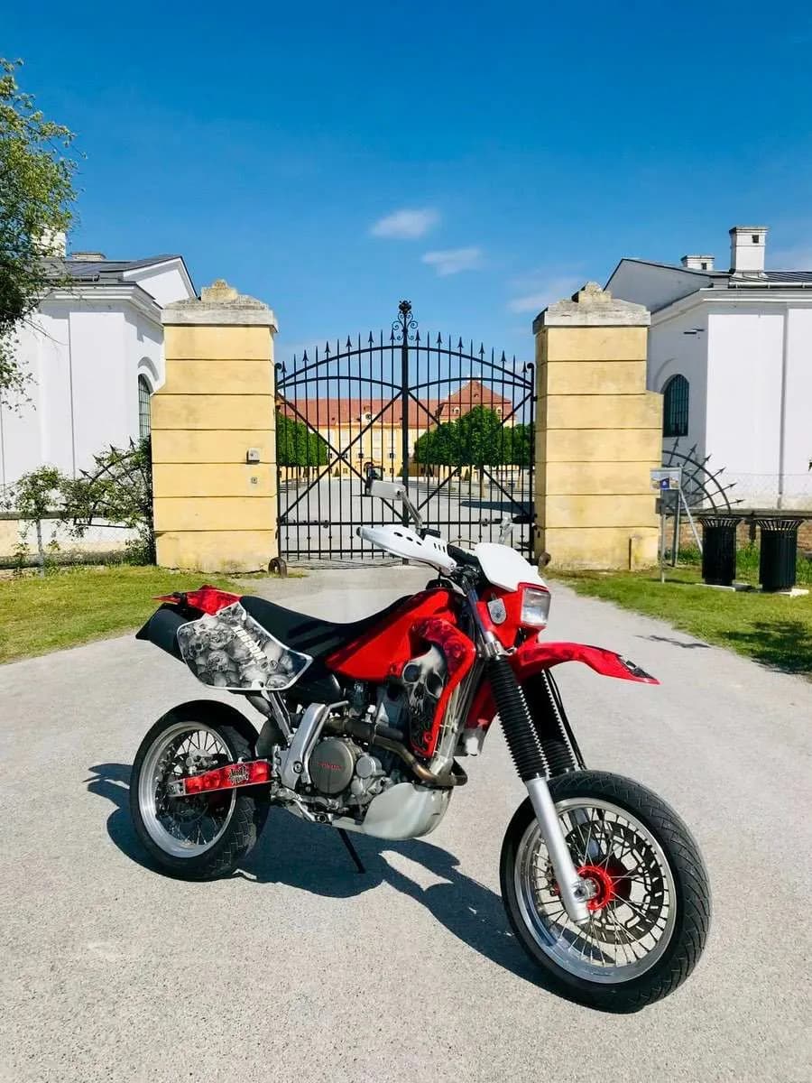 Honda XR