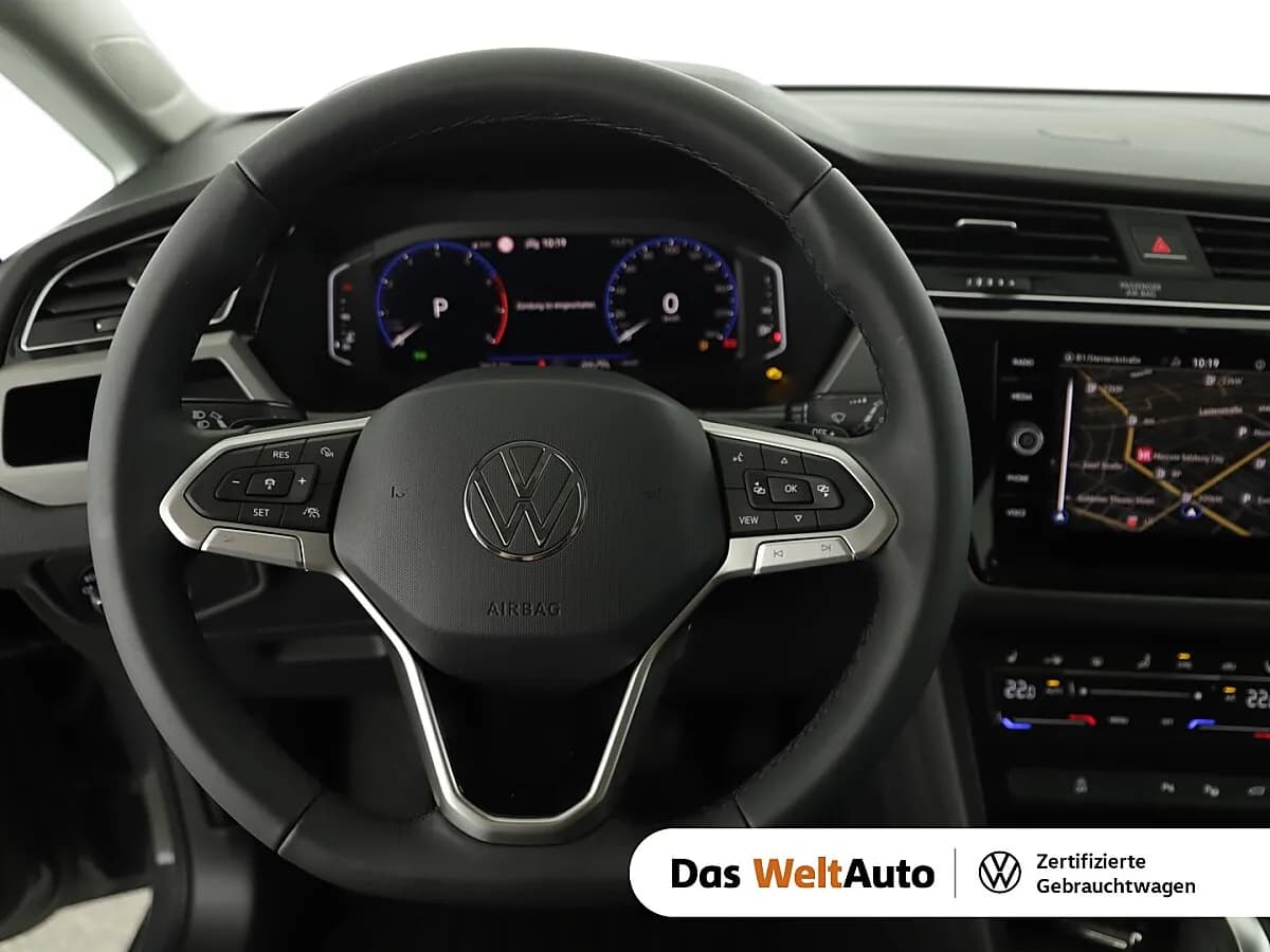 VW Touran 2026 – € 48.980, 10 000 km – Bild 1 von 7
