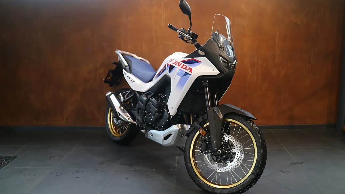 Honda Transalp – € 12.000, 0 km – Bild 1 von 4